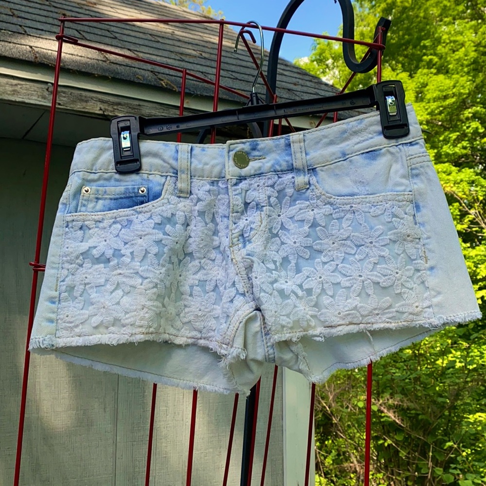 Shortie Shorts
